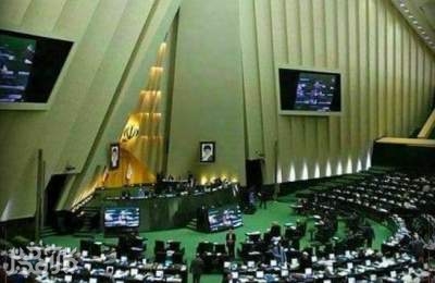 مجلس از بازار ارز تجاری حمایت کرد