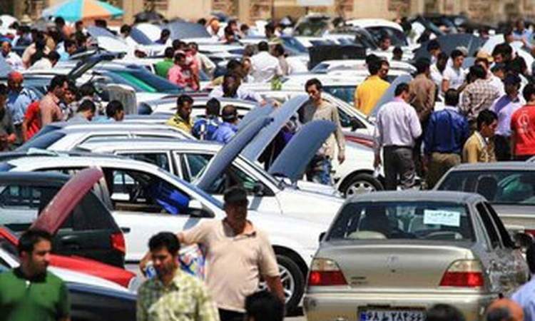 قفل بزرگ بر بازار خودرو