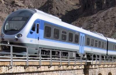شرکت رجا متولی توسعه قطارهای حومه‌ای و بین‌شهری شد